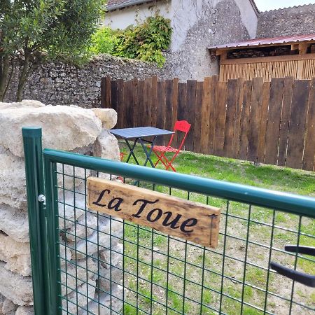Gite La Toue Saint-Dyé-sur-Loire Eksteriør billede